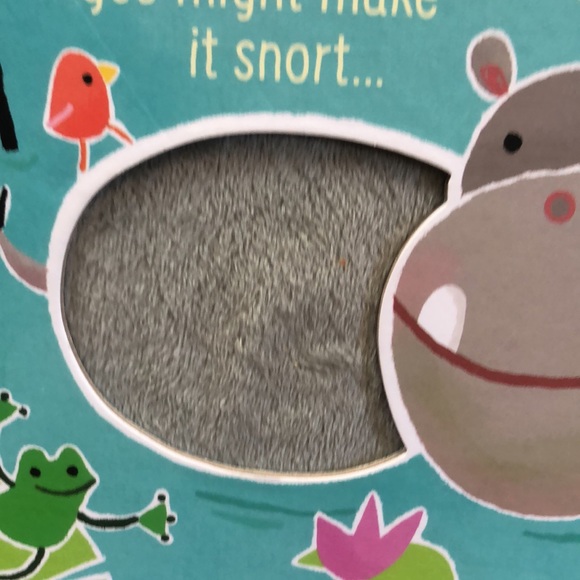 Don't tickle the hippo kids board book - Picture 5 of 12